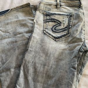 Silver brand Tuesday light was low rise jeans new without tags
